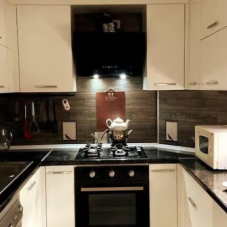 Duplex House In Marina Near Center Διαμέρισμα *